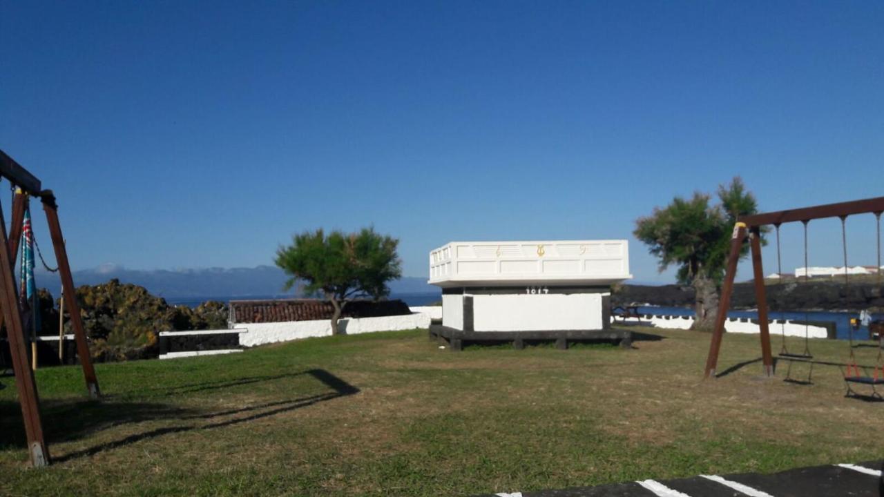 Azores Hibiscus House - Mountain And Sea Sao Roque do Pico Bagian luar foto